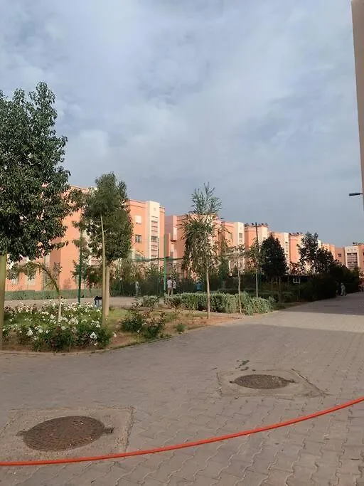 Daire Spacieux Appartement 2 Chambres 1 Salon A 5 Minute De L Aeroport Marrakech Menara Marakeş